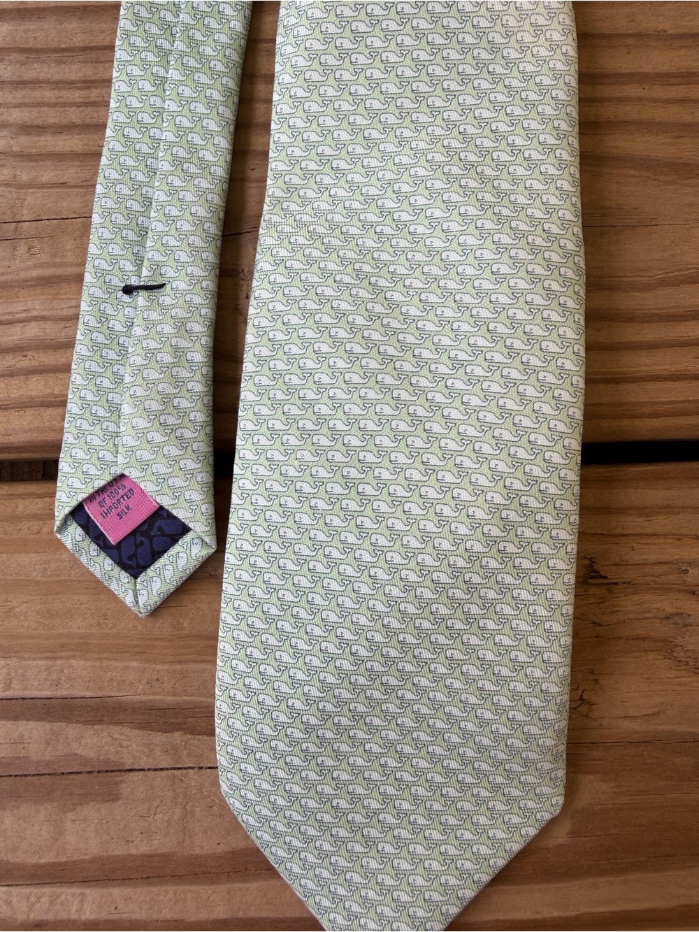 Vineyard Vines Green Patterned Men's Silk Tie